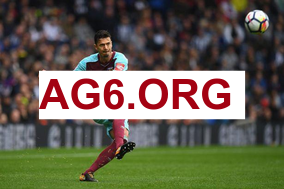 卡佩罗：罗纳尔多是一个负面领袖 皇马根据主席的个人喜好引援